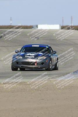 media/Nov-16-2024-CalClub SCCA (Sat) [[641f3b2761]]/Group 1/Race (Outside Grapevine)/